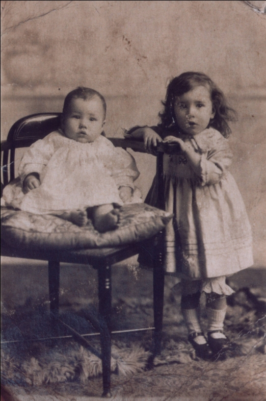 Dorothyand Ken c1918